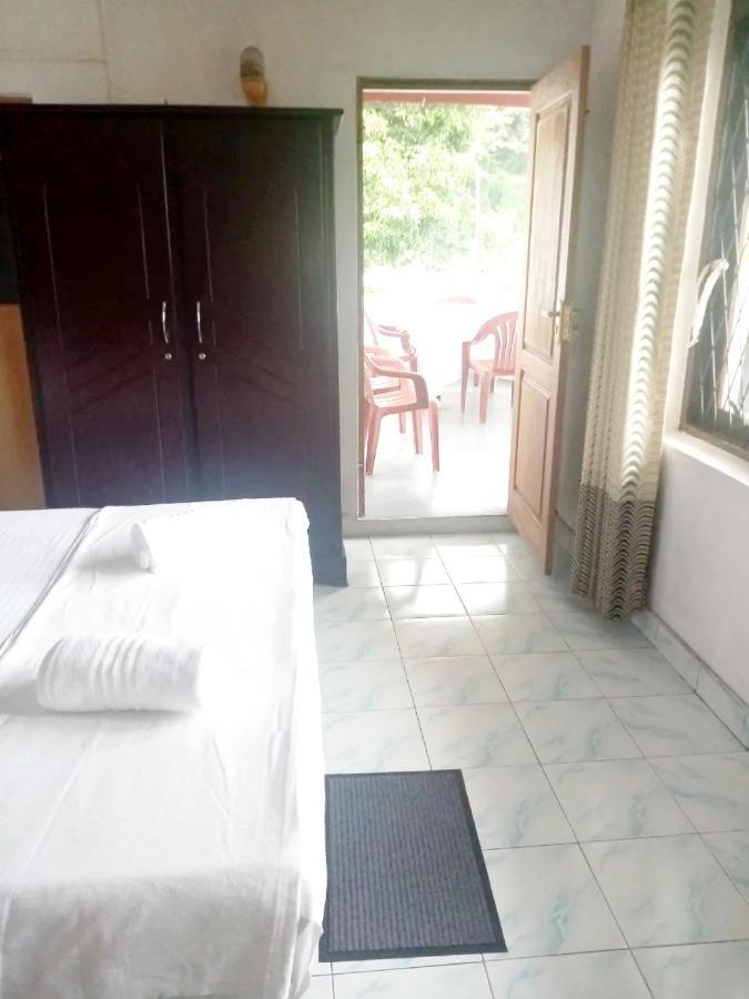 Chandi Mahal Homestay Kandy Bagian luar foto