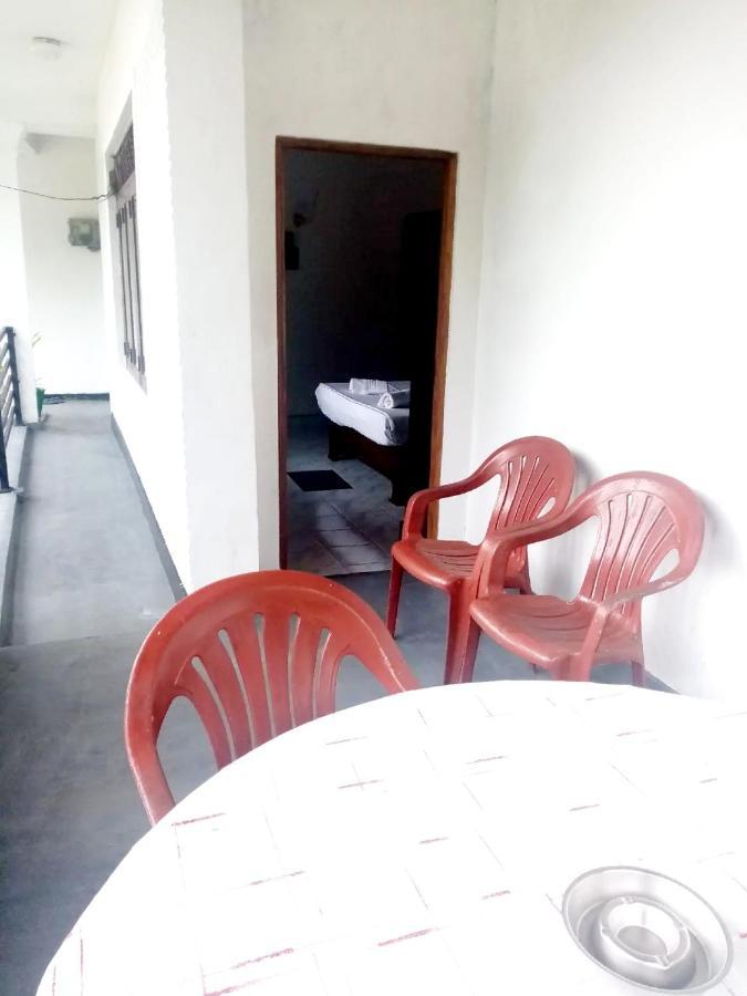 Chandi Mahal Homestay Kandy Bagian luar foto