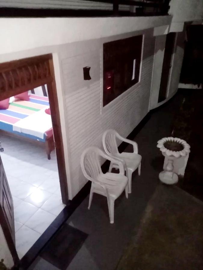 Chandi Mahal Homestay Kandy Bagian luar foto