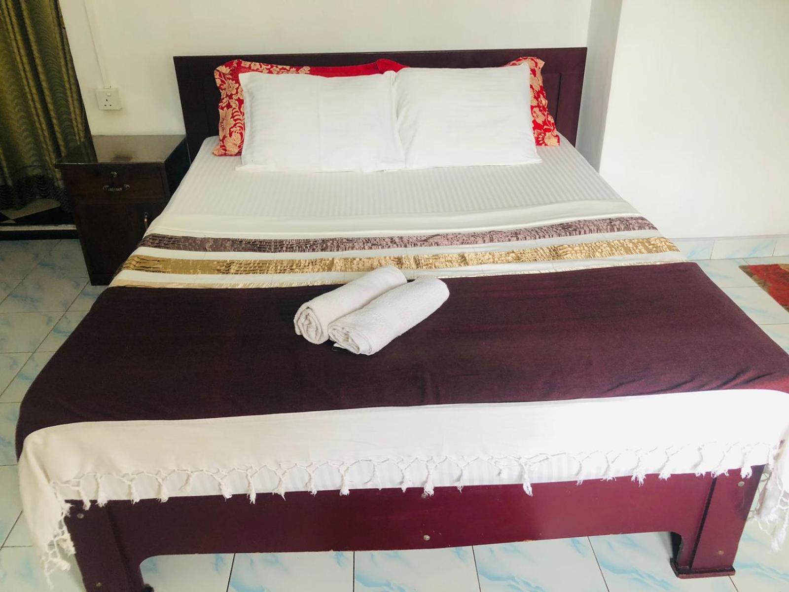 Chandi Mahal Homestay Kandy Bagian luar foto